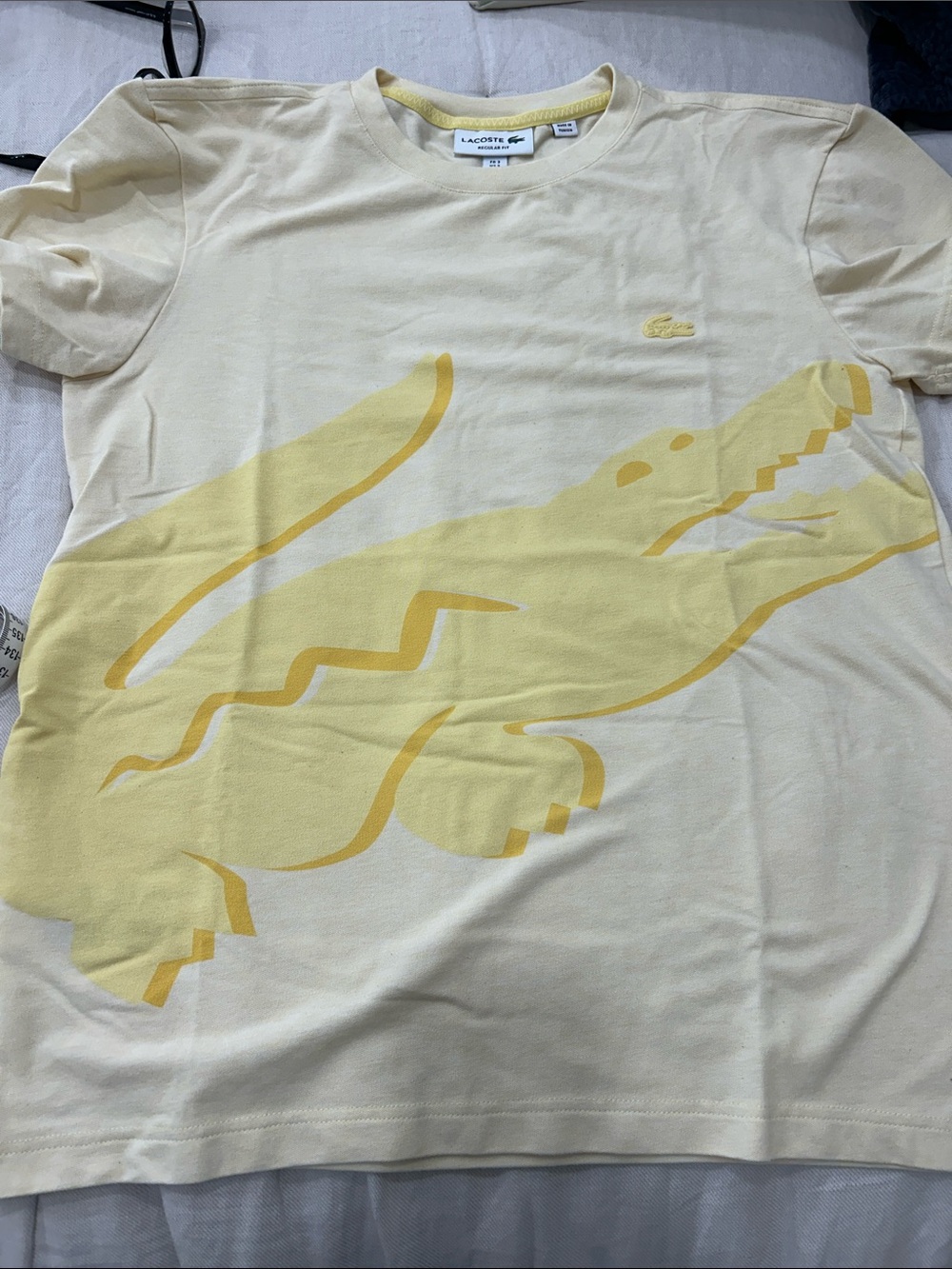 Lacoste tshirt - Picture 7 of 7